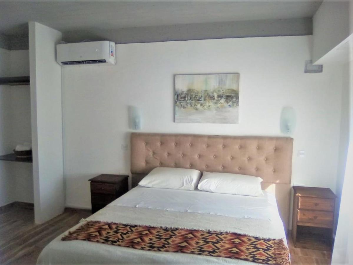 Dino'S Hotel Villa Gesell Bagian luar foto