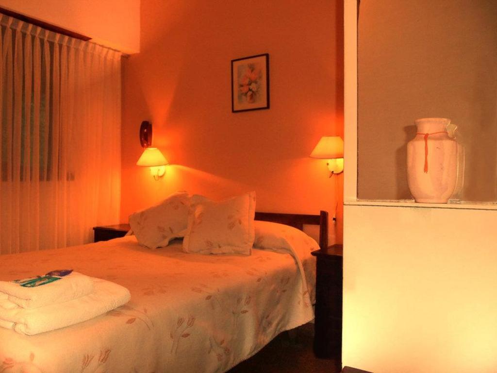 Dino'S Hotel Villa Gesell Ruang foto